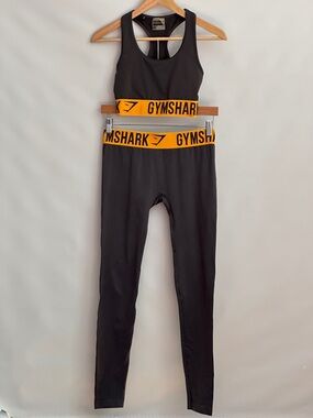 Gymshark Fit Sports Bra (S) & Leggings (S) Set in Charcoal/Citrus Yellow